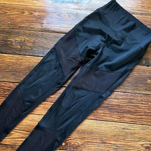 Zyia Leggings